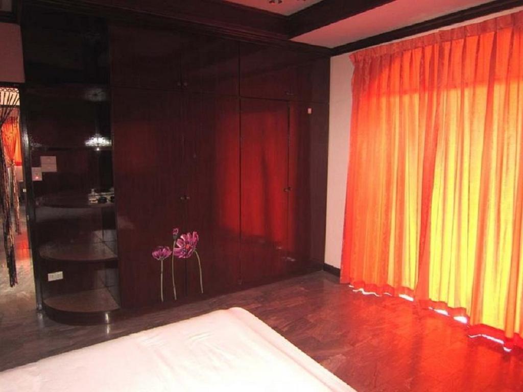Aa Guesthouse Паттая Номер фото